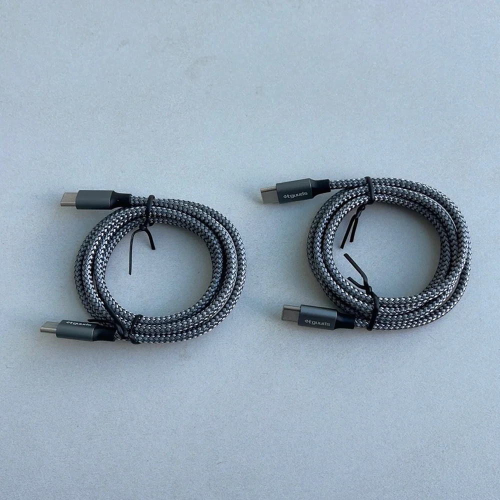 2 USB Cables